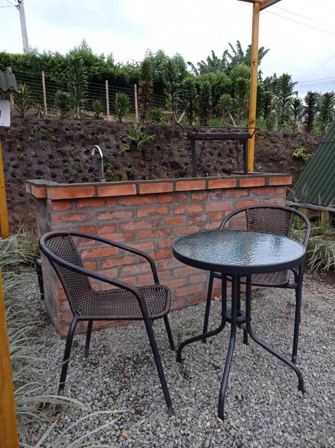 Villa Alejandra Del Quindio Calarcá Esterno foto