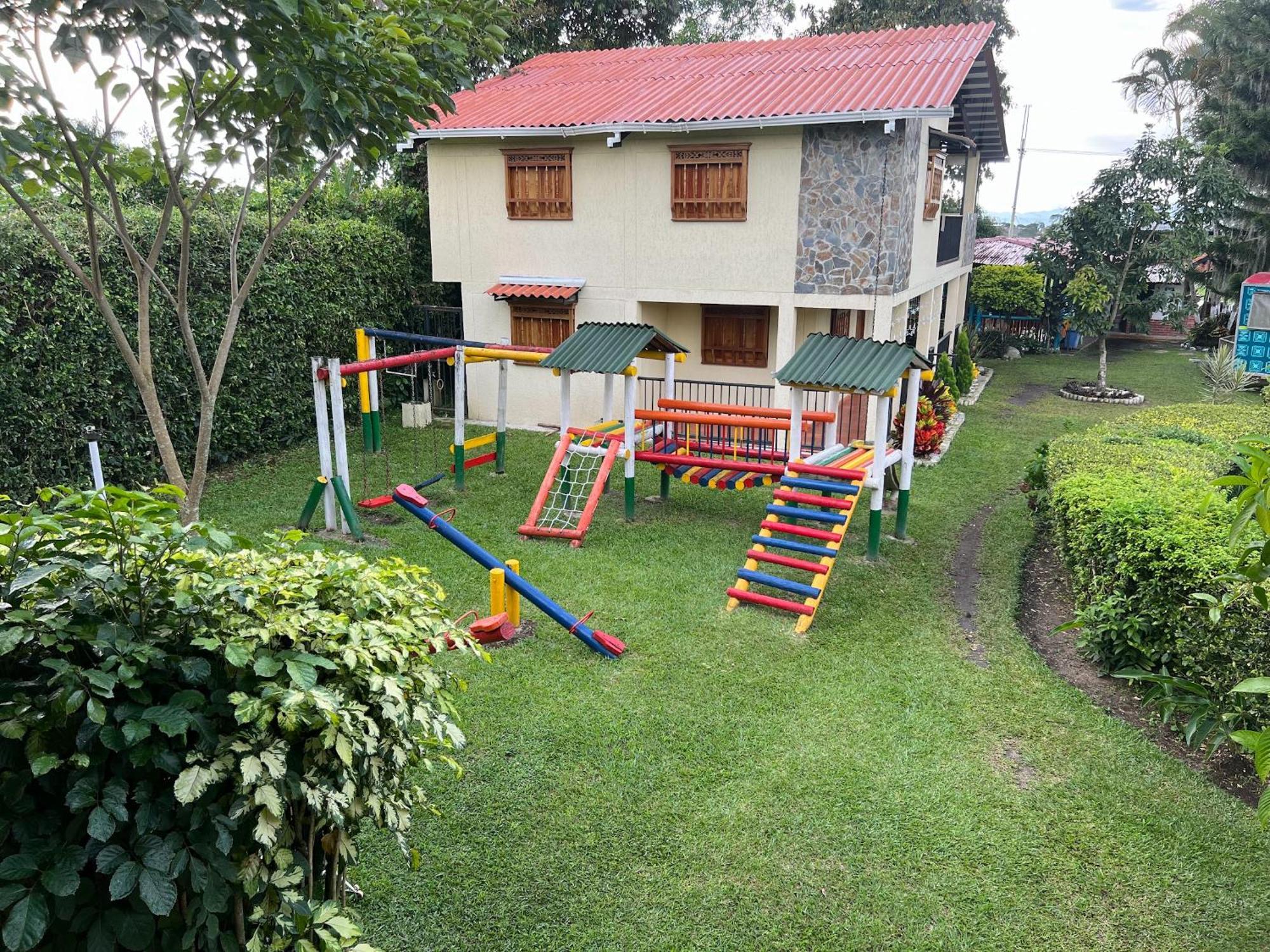 Villa Alejandra Del Quindio Calarcá Esterno foto