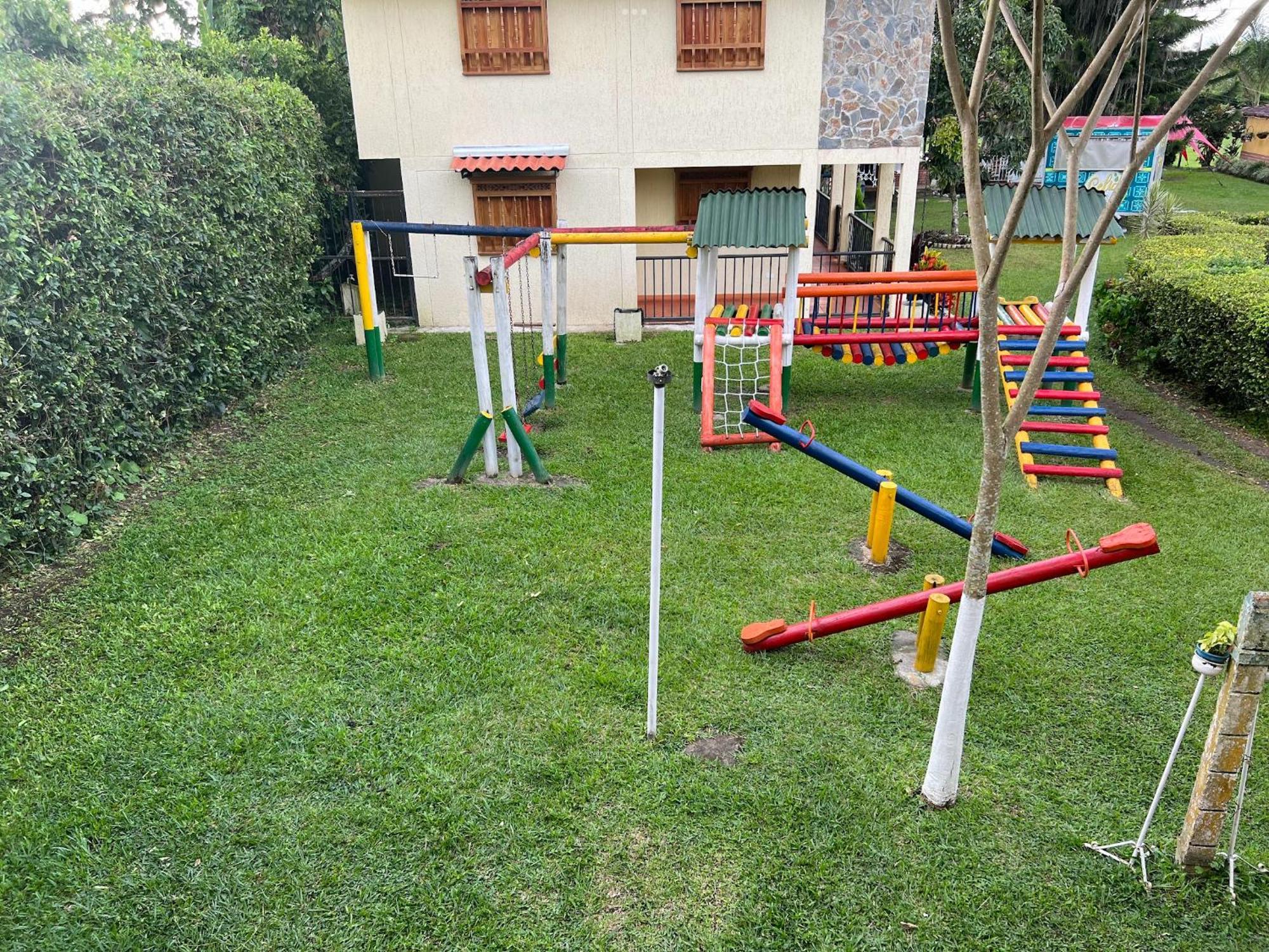 Villa Alejandra Del Quindio Calarcá Esterno foto