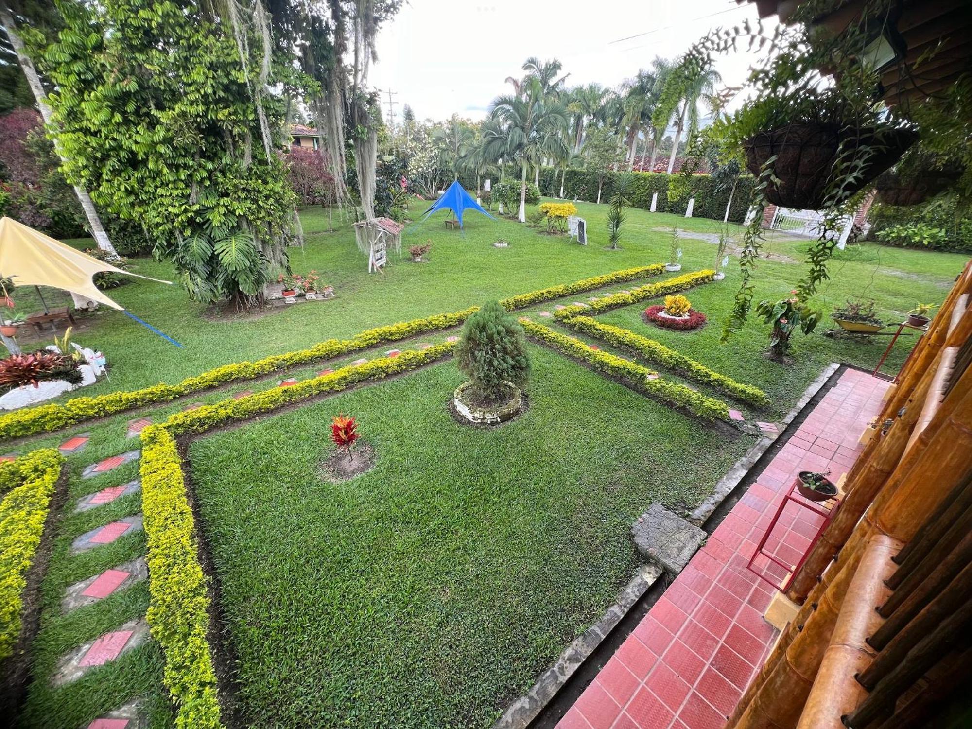 Villa Alejandra Del Quindio Calarcá Esterno foto