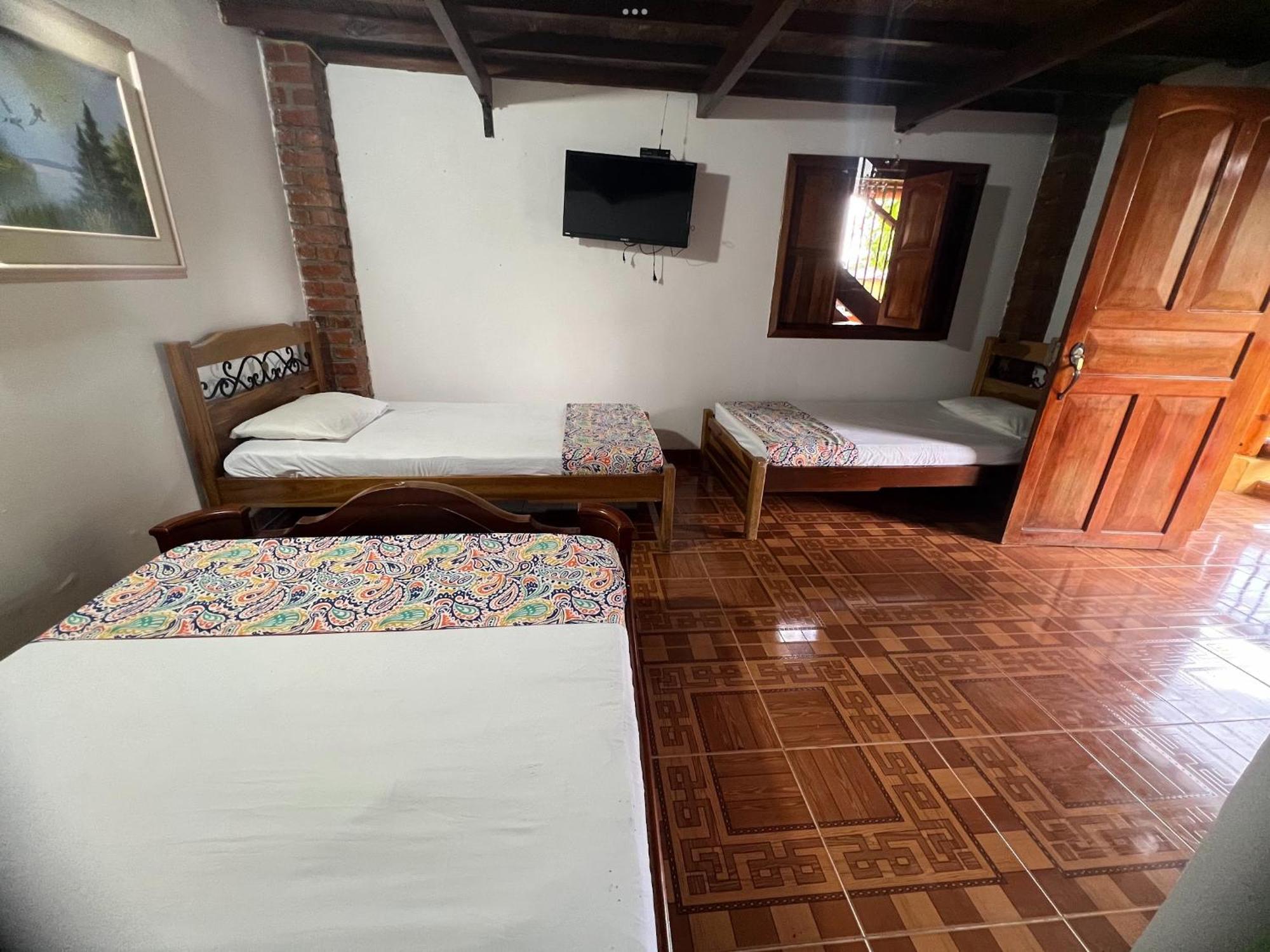 Villa Alejandra Del Quindio Calarcá Esterno foto